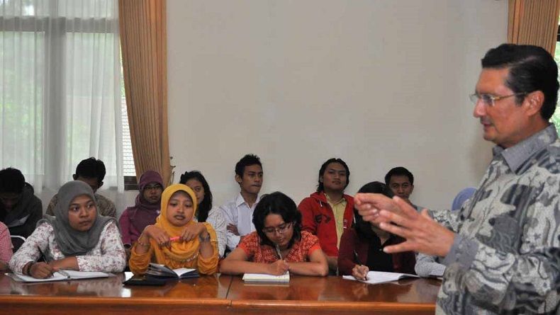 DPD Copot Fadel Muhammad dari Pimpinan MPR