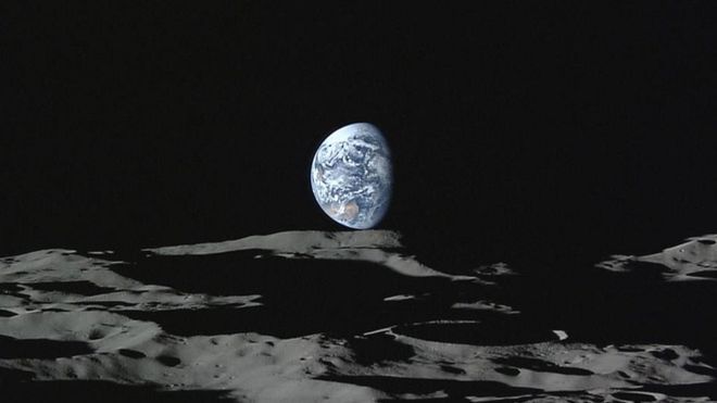Tak Hanya di Merkurius, Air Berbentuk Es Terdeteksi di Permukaan Bulan