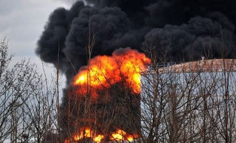 Kilang Minyak di Jerman Terbakar dan Meledak, 8 Orang Luka