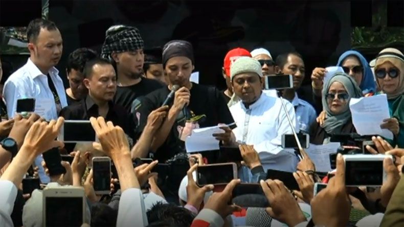 Deklarasi Dukung Prabowo, Polisi Sisir Kaus #2019GantiPresiden