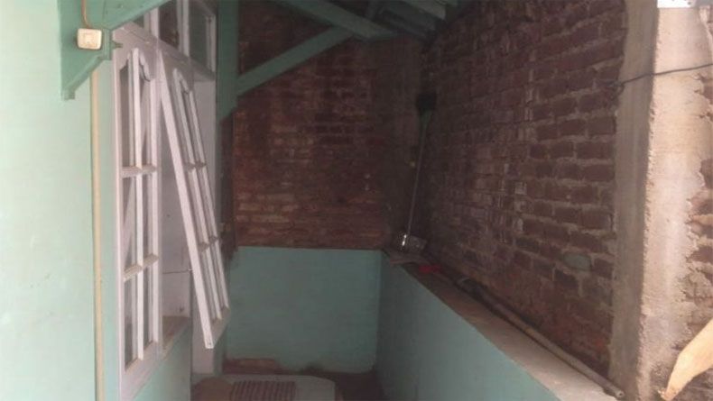 Penuturan Eko Pemilik Rumah yang Terkepung Tembok Tetangga di Bandung