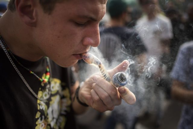 Afrika Selatan Legalkan Konsumsi Ganja untuk Pribadi, Warga Suka Cita
