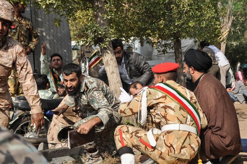 Tentara Elite Jadi Korban Tewas Serangan Parade Militer di Iran