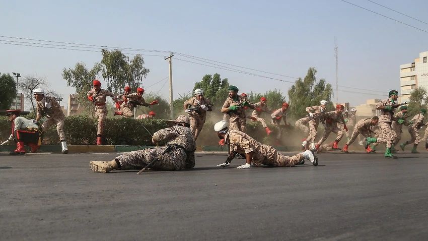Parade Militernya Dibantai, Iran Panggil 3 Dubes Negara Eropa