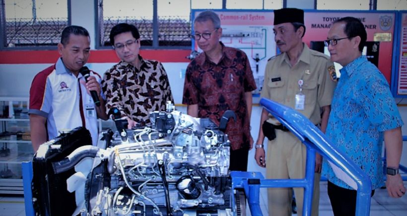 Pangkas Kesenjangan Skill, Toyota Tingkatkan Kompetensi Lulusan SMK