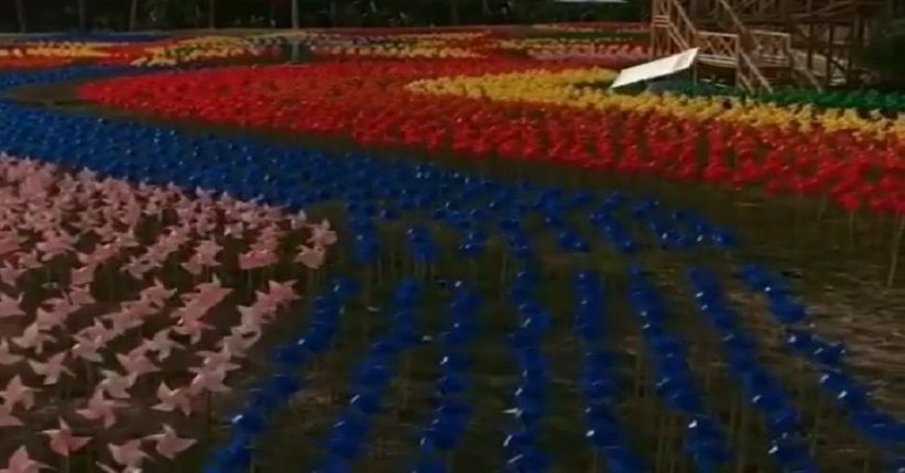Taman Kincir Angin Terbesar se-Asia Tenggara Ada di Magelang