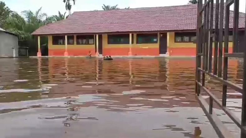 Curah Hujan Tinggi, 29 Desa di Aceh Selatan Dikepung Banjir