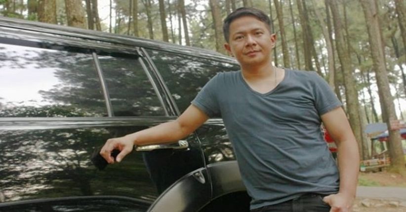 Diisukan Dekat dengan Model Majalah Dewasa, Delon Angkat Bicara