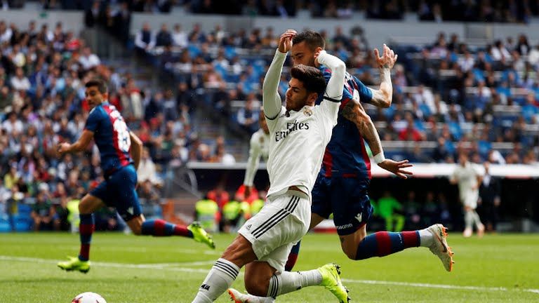 Hasil Liga Spanyol: Madrid Kalah 1-2 dari Levante di Santiago Bernabeu