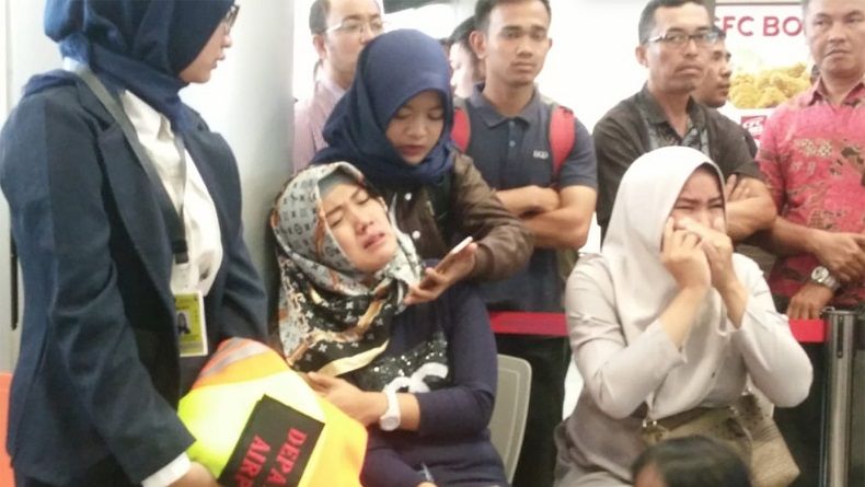 Polisi dan Tim SAR Temukan 3 Korban Lion Air JT 610 di Perairan Bekasi