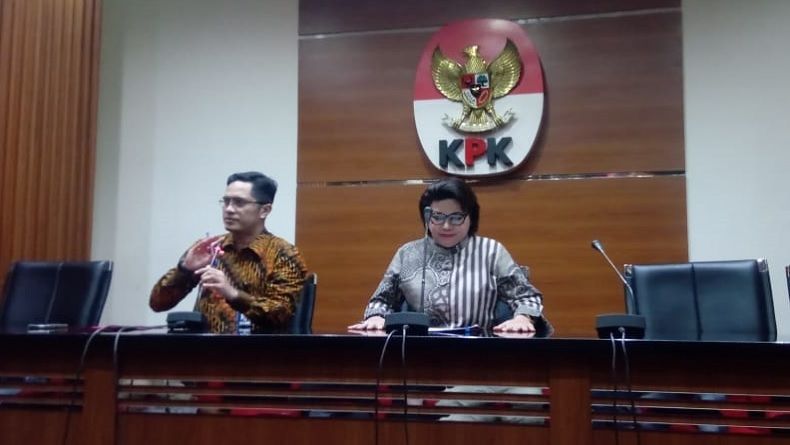 Selain Taufik Kurniawan, Ketua DPRD Kebumen juga Tersangka
