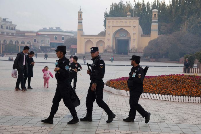 AS dan Australia Desak China Tutup Kamp Penahanan Warga Muslim Uighur