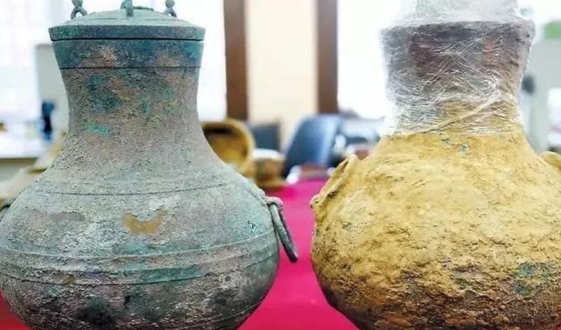 Arkeolog Temukan Wine Berusia 2.000 Tahun di Pemakaman Kuno China