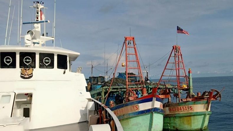 Bakamla Tangkap Kapal Ikan Berbendera Vietnam di Pulau Sekatung Kepri