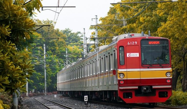 KRL Selalu Mengerem saat Awal Berjalan, Penumpang Ketakutan