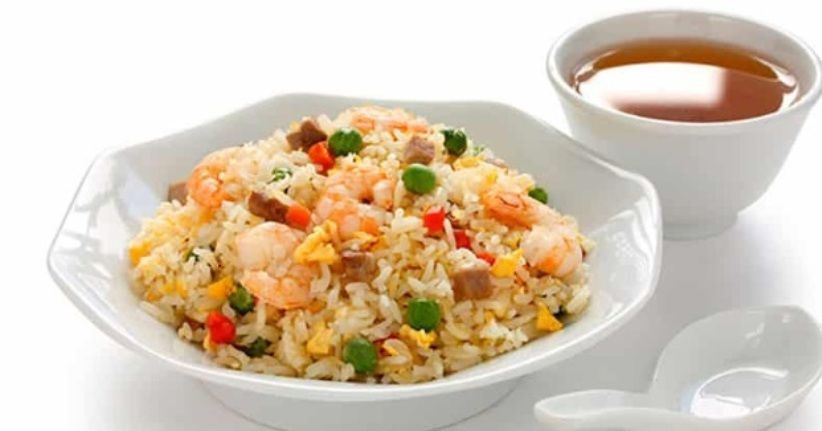 Serupa tapi Tak Sama, Ini Bedanya Yakimeshi dan Nasi Goreng Indonesia