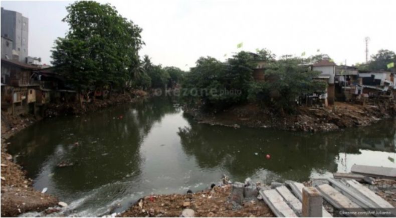 Ada Sodetan di Kali Ciliwung, Jalan Otista 3 Ditutup Tiga Bulan