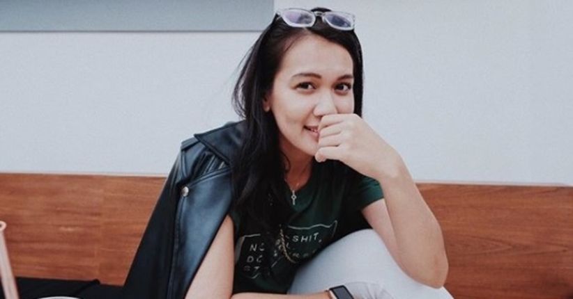Pelaku Penabrak Mobil Kabur, Dhea Imut Panik sampai Menangis