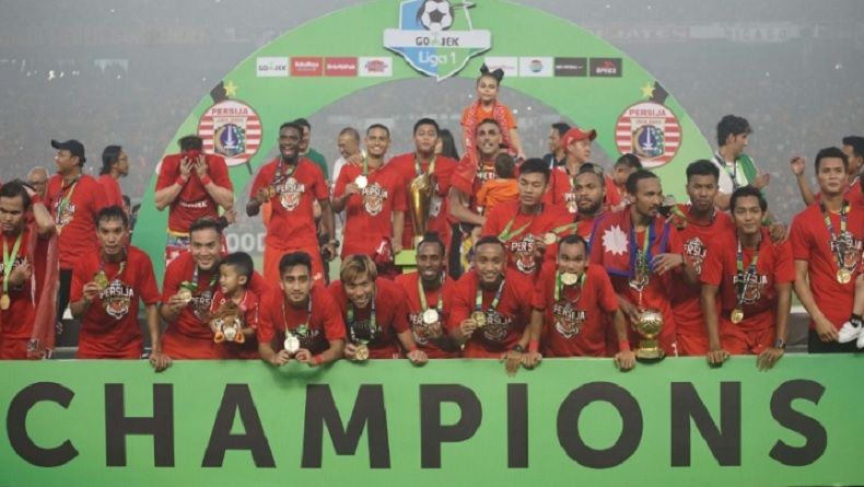 Persija Juara Liga 1, The Jakmania Luapkan Kegembiraan di SUGBK