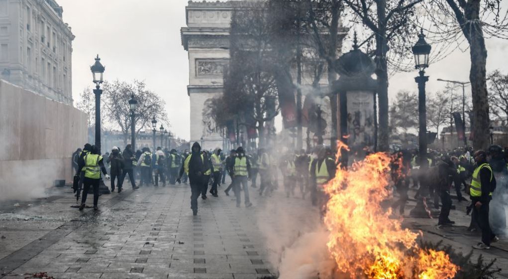 1.800 Demonstran Rompi Kuning Ditahan, Aktivitas di Paris Mulai Normal