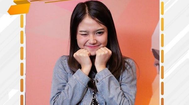 Dipeluk Ariel Noah, Mirriam Eka Lolos ke Babak Live Audition