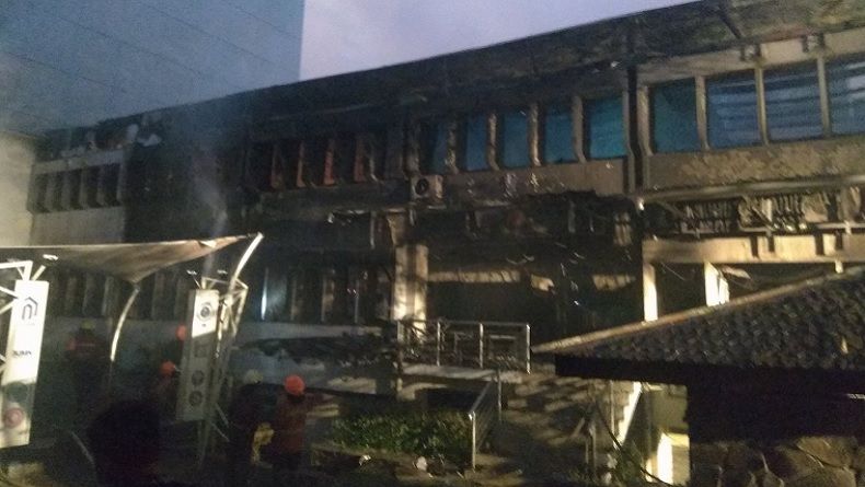 Kebakaran Gedung ITB, Api Mulai Padam