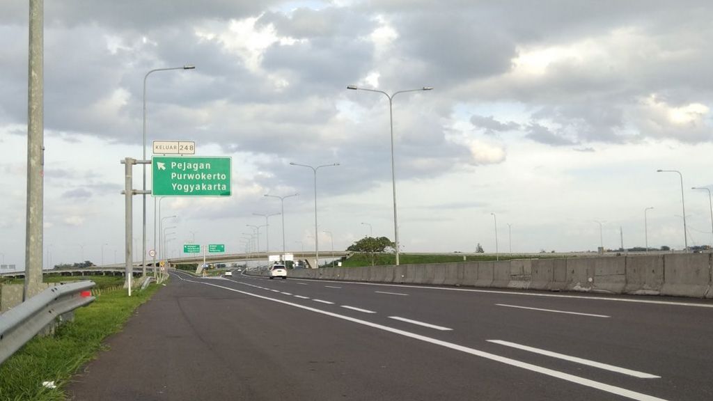 Mudik Lebaran 2019, Polisi Terapkan One Way di Tol Trans Jawa Hari Ini