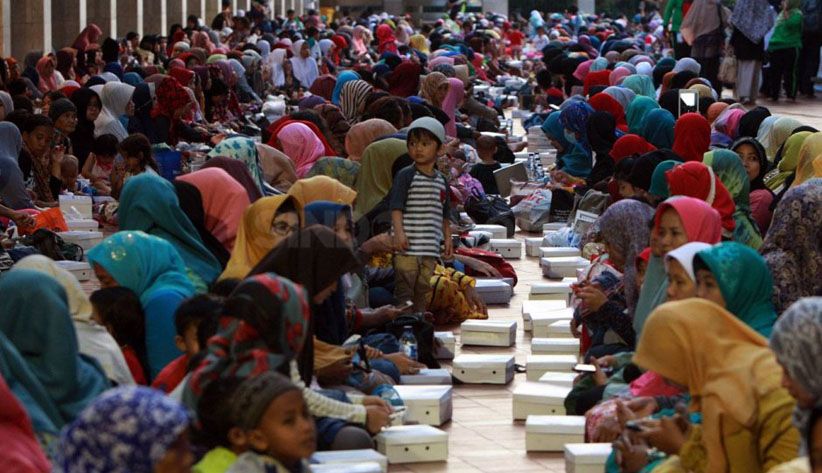 Imbau Tak Ada Bukber di Masjid, Wagub DKI: Silakan di Rumah dan Restoran