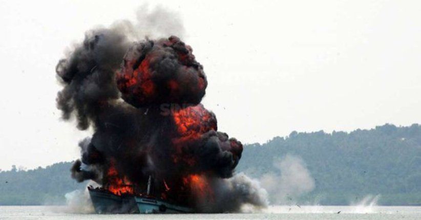 Luhut Kembali Minta Susi Setop Penenggelaman Kapal