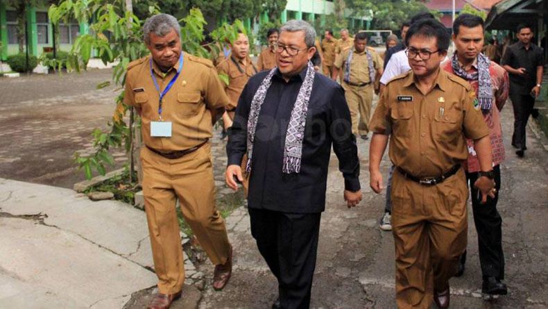 Dua Kali Mangkir Panggilan KPK, Aher Mengaku Belum Dapat Surat