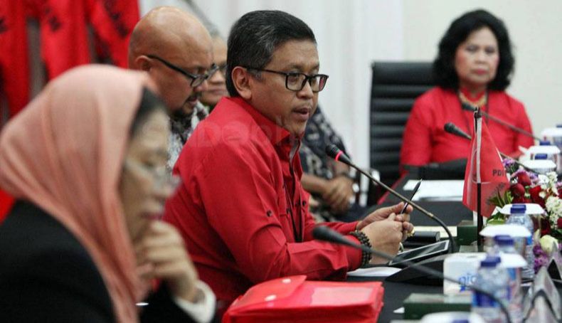 Hadapi Kubu Prabowo, PDIP: Jokowi Siap Jualan Isu Ekonomi di Pilpres