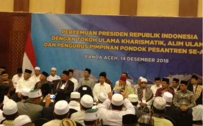 Jokowi Desak DPR Rampungkan RUU Pondok Pesantren dan Pendidikan Agama