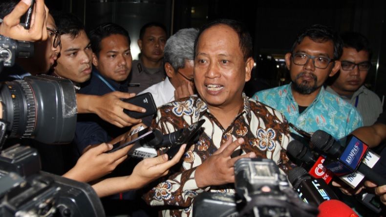 Menteri Nasir: Boleh Bahas Marxisme dan Khilafah di Kampus, Asal....