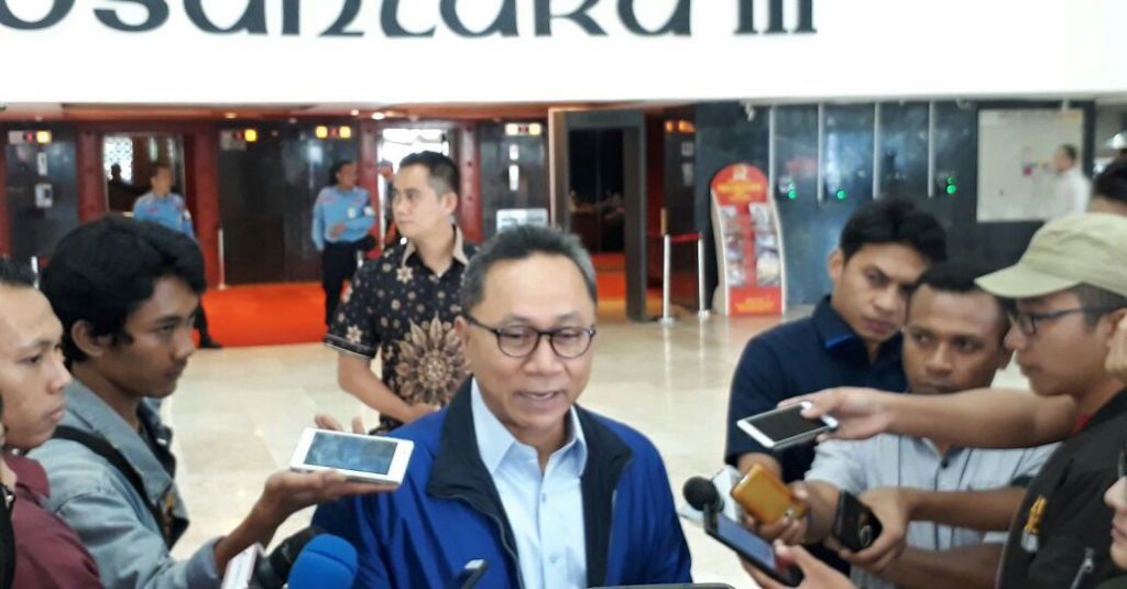 Rupiah Merosot, Ketua MPR Minta Masyarakat tetap Tenang