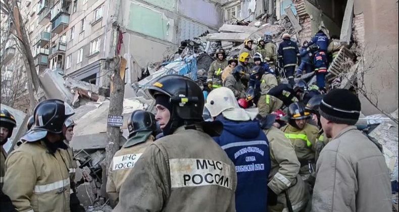 Apartemen di Rusia Runtuh akibat Ledakan, Korban Tewas Jadi 14 Orang