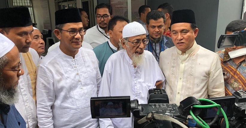 Bebas dari Penjara, Abu Bakar Ba'asyir Langsung ke Ponpes Ngruki