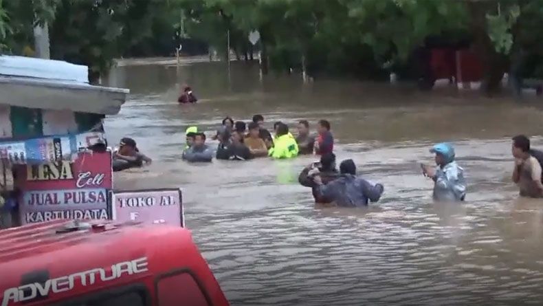 Korban Tewas Banjir dan Longsor di Gowa Jadi 11 Orang, 17 Masih Hilang