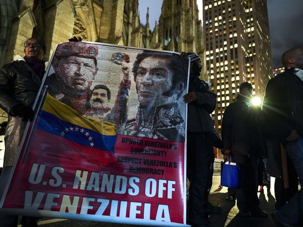 AS Perintahkan Diplomatnya Segera Tinggalkan Venezuela
