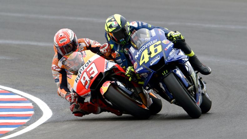 Jarang Orang Tahu, Marc Marquez Salut dengan Valentino Rossi karena Hal Ini