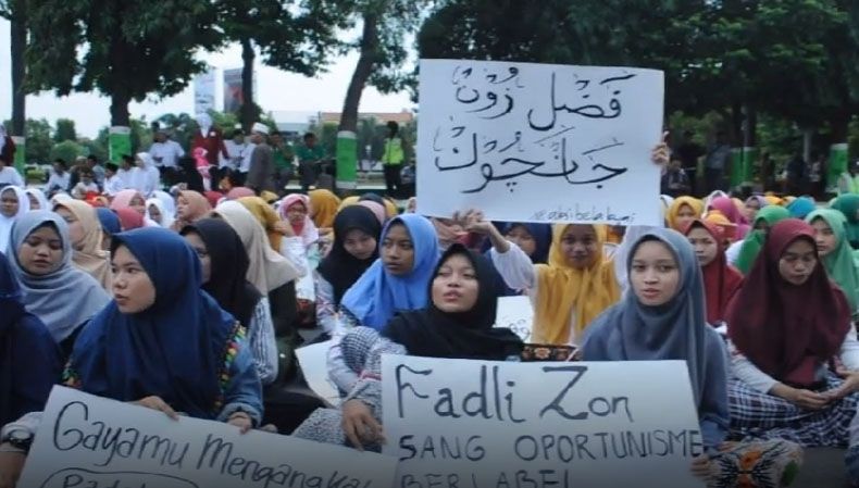 Ribuan Santri di Kudus Demo Fadli Zon karena Dinilai Hina Kiai NU