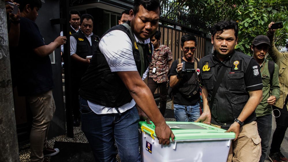 Satgas Antimafia Bola Seleksi Barang Sitaan dan Keuangan Jokdri