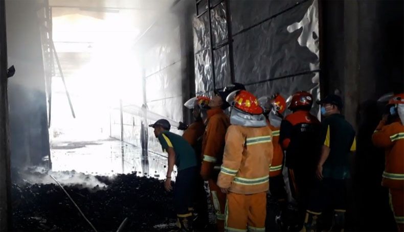 Oven Meledak, Pabrik Kayu Lapis di Purworejo Ludes Terbakar