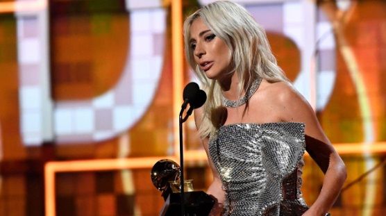 Anjing Dicuri, Lady Gaga Siapkan Hadiah Rp7 Miliar bagi Penemu 