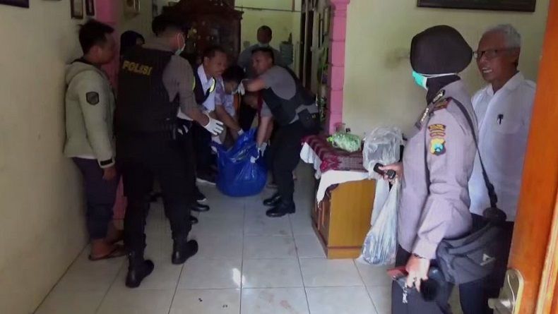 Ngeri, Ibu di Ponorogo Bunuh Diri Potong Leher Pakai Gerinda