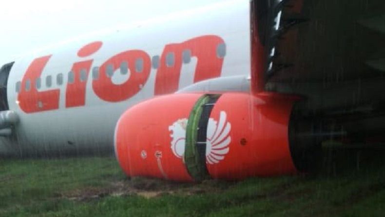 Pesawat Tergelincir di Bandara Supadio Pontianak, Lion Air Minta Maaf