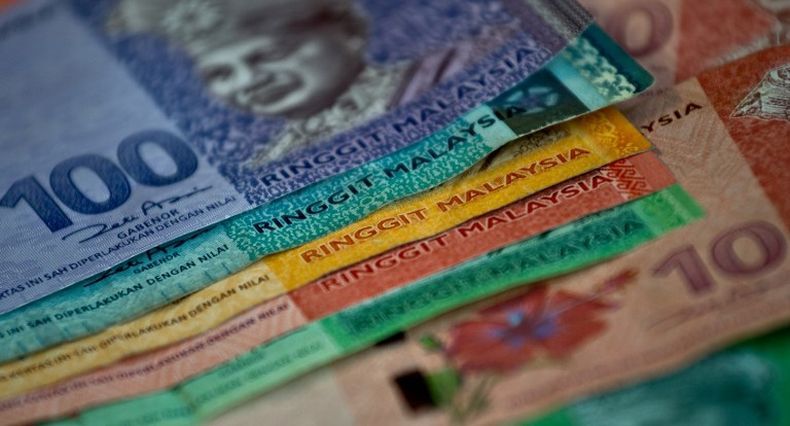 Tentara Malaysia Kirim Uang Palsu ke Calon Istri untuk Biaya Nikah