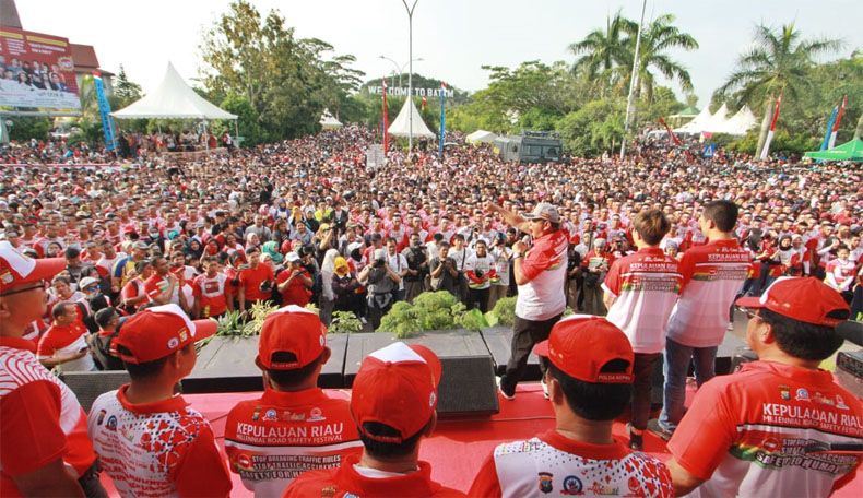 150.000 Warga Banjiri Millennial Road Safety Festival Polda Kepri