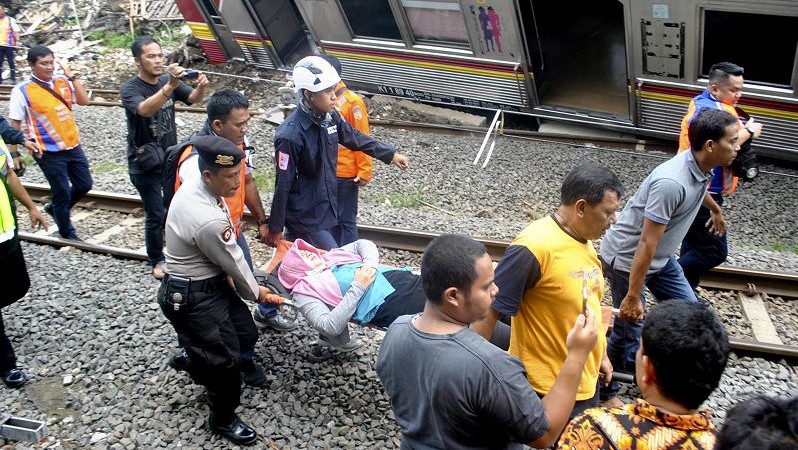 17 Terluka Dalam Insiden Anjloknya KRL Commuterline di Bogor