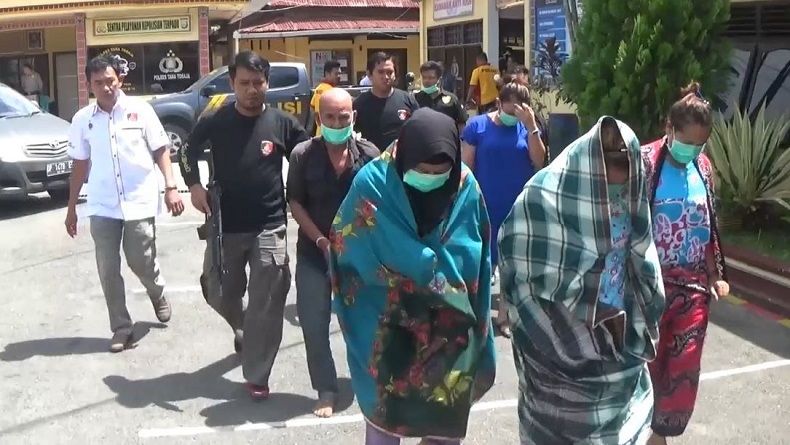 Polisi Tangkap Ibu-Ibu Komplotan Pencuri Pakaian Lintas Provinsi