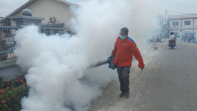 Rescue Perindo Fogging Permukiman Warga di Pekanbaru